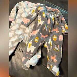 2 zip up fleece sleepers